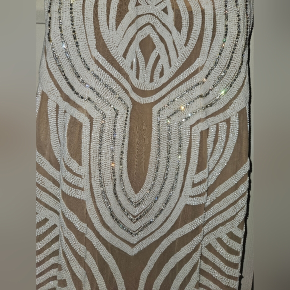 Long Dress - Picture 4 of 5